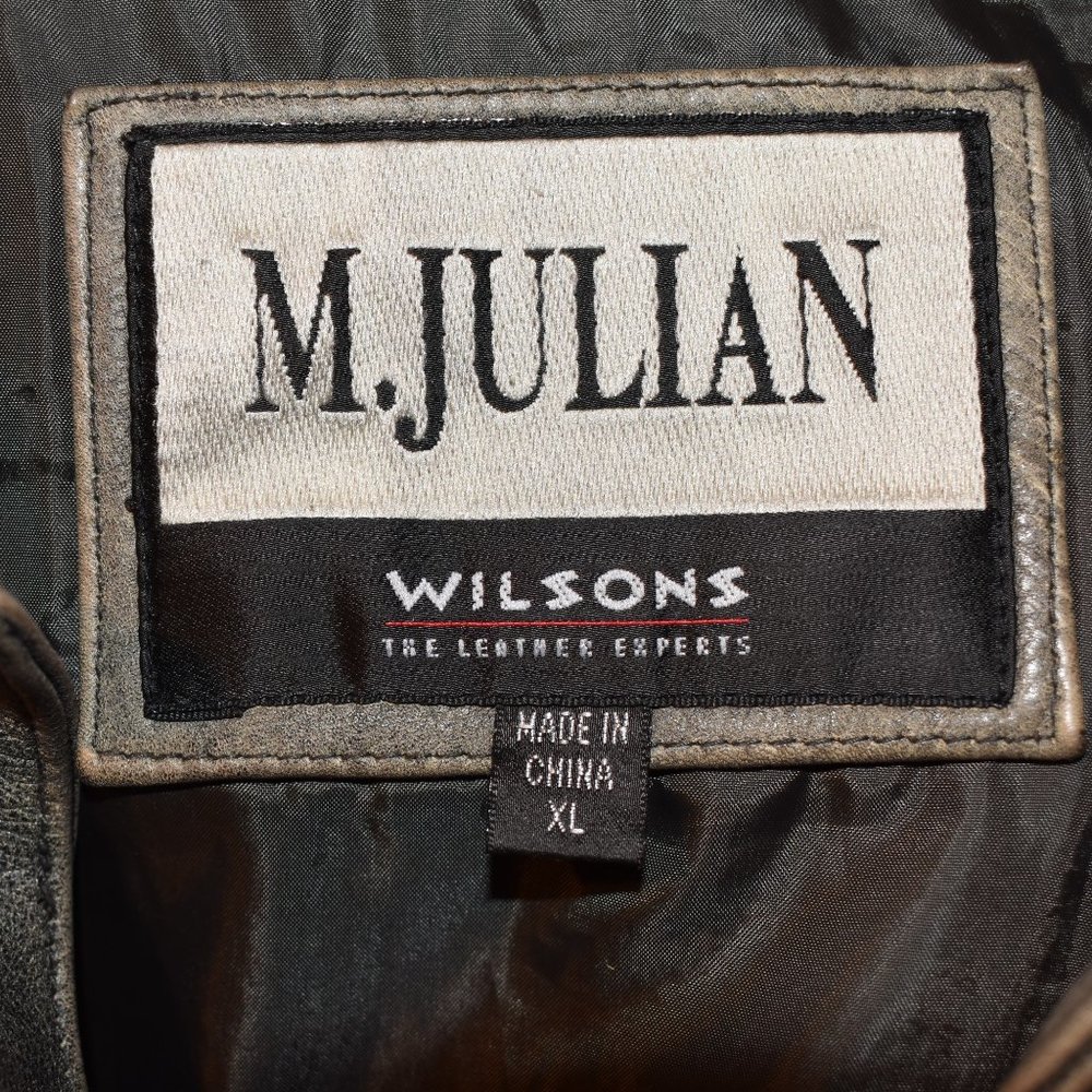 Leather jacket - Picture 3 of 3
